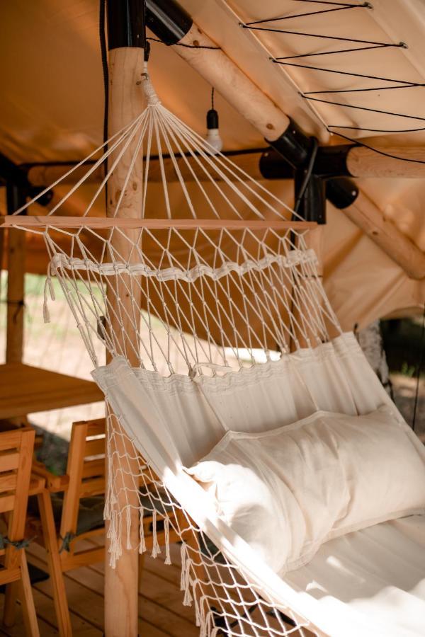 Glamping Mandra Kanev 호텔 Leplyavo 외부 사진