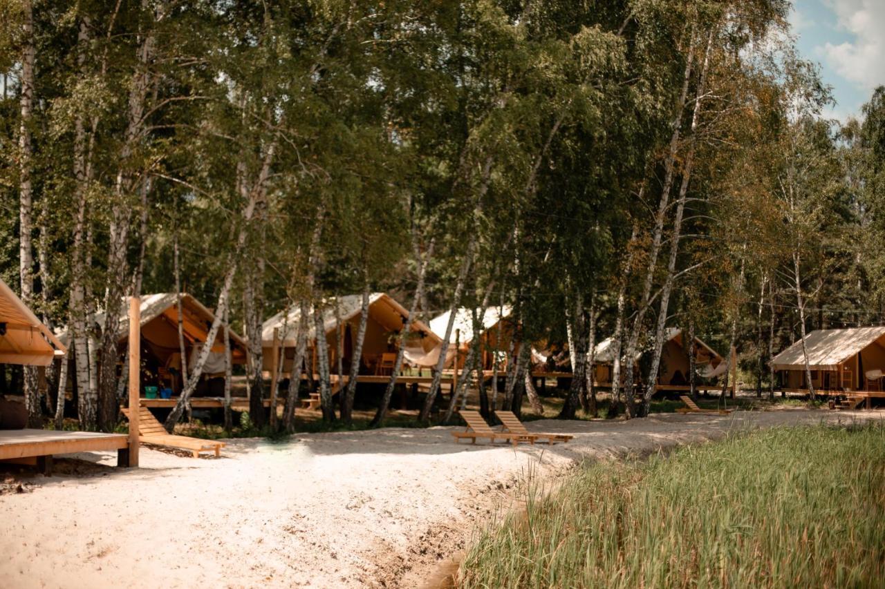 Glamping Mandra Kanev 호텔 Leplyavo 외부 사진