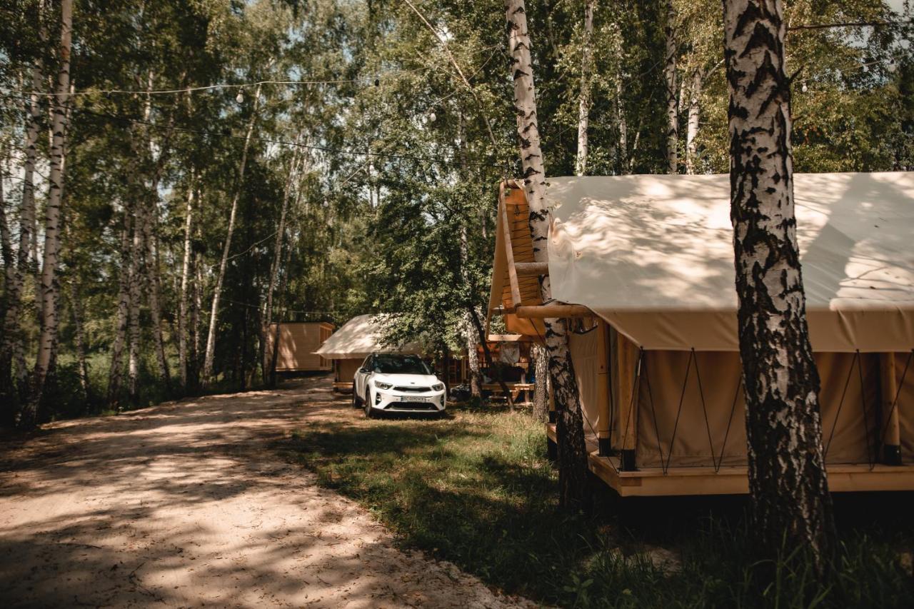 Glamping Mandra Kanev 호텔 Leplyavo 외부 사진